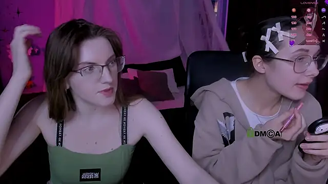 Snapshot of ava_mystic_ chatting on April 20, 7:04 pm ava mystic online show from April 20, 7:04 pm