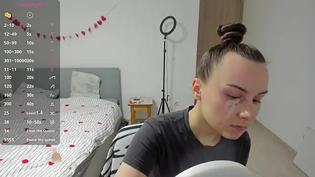 Snapshot of Kelly_Cartier chatting on March 1, 1:46 pm Kelly Cartier online show from March 1, 1:46 pm