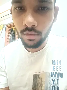 Snapshot of mayur_raaje chatting on May 23, 7:07 pm mayur raaje online show from May 23, 7:07 pm