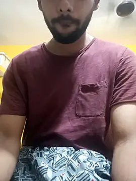 Snapshot of mayur_raaje chatting on May 28, 8:55 am mayur raaje online show from May 28, 8:55 am