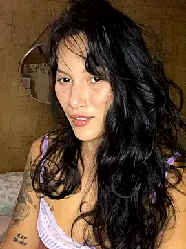 Snapshot of jepetitoiseau chatting on September 22, 1:40 am jepetitoiseau online show from September 22, 1:40 am