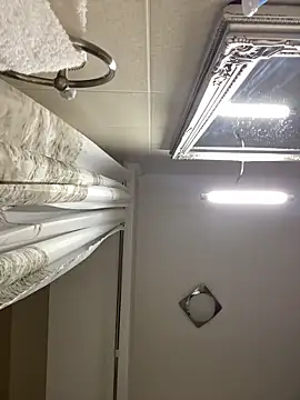 Lexi Storm online show from December 22, 6:32 am