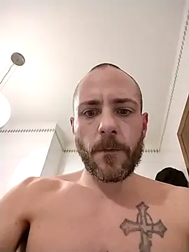 Snapshot of Baldassarre1990 chatting on March 26, 9:42 pm Baldassarre1990 online show from March 26, 9:42 pm