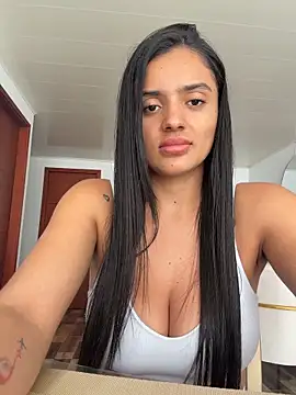 Snapshot of AnaaFaith_ chatting on May 15, 6:59 pm AnaaFaith online show from May 15, 6:59 pm