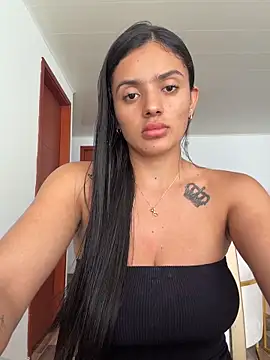Snapshot of AnaaFaith_ chatting on June 15, 7:27 pm AnaaFaith online show from June 15, 7:27 pm