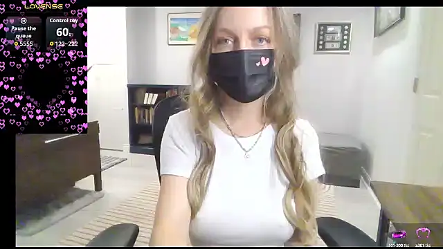 Magical Milf MelissaXX online show from October 1, 5:19 pm