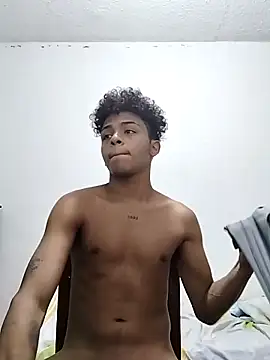 Manuel Mateus1 online show from September 26, 7:40 pm