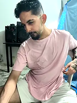 giannis090 online show from October 2, 4:36 pm