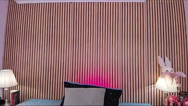 keeyla stone online show from February 11, 10:59 pm