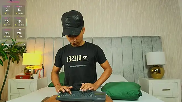 Jacob 606 online show from December 1, 7:30 pm