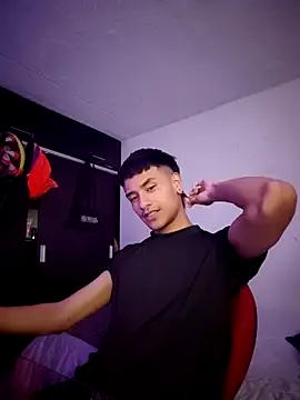 Snapshot of BADFUCKPUSSYHARDCORE chatting on February 27, 10:21 pm BADFUCKPUSSYHARDCORE online show from February 27, 10:21 pm