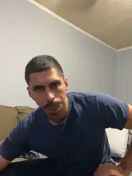 Snapshot of SlimSexxxy69 chatting on September 15, 1:27 am SlimSexxxy69 online show from September 15, 1:27 am