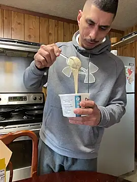 Snapshot of SlimSexxxy69 chatting on February 13, 1:51 pm SlimSexxxy69 online show from February 13, 1:51 pm