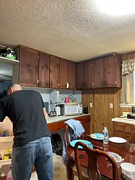 Snapshot of SlimSexxxy69 chatting on February 15, 2:36 pm SlimSexxxy69 online show from February 15, 2:36 pm