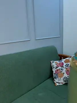 Snapshot of best_couple19 chatting on March 17, 6:33 pm best couple19 online show from March 17, 6:33 pm