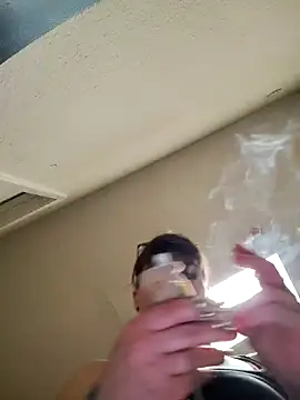 LilStrange4LilChange online show from April 18, 11:49 pm