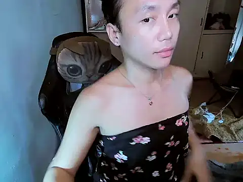 YourNikkieXxx online show from November 7, 12:43 am