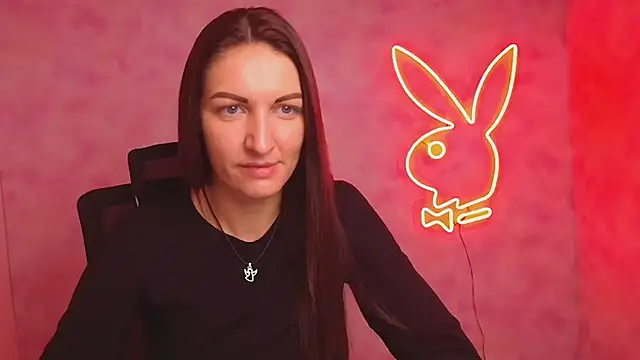 Aurora Loveu online show from December 3, 7:27 am