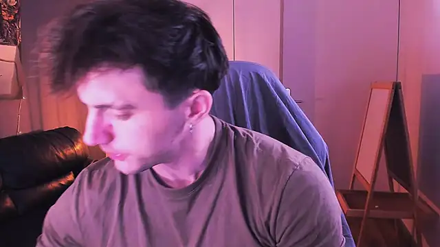 Oscar Miller  online show from September 15, 9:26 pm