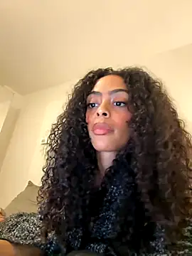 yasmingarcia online show from November 3, 12:28 pm