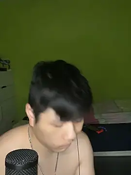 Snapshot of Kingpowerlittel chatting on September 14, 9:58 pm Kingpowerlittel online show from September 14, 9:58 pm