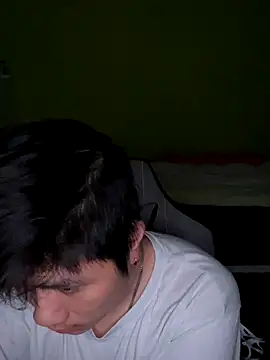 Snapshot of Kingpowerlittel chatting on October 17, 4:48 am Kingpowerlittel online show from October 17, 4:48 am