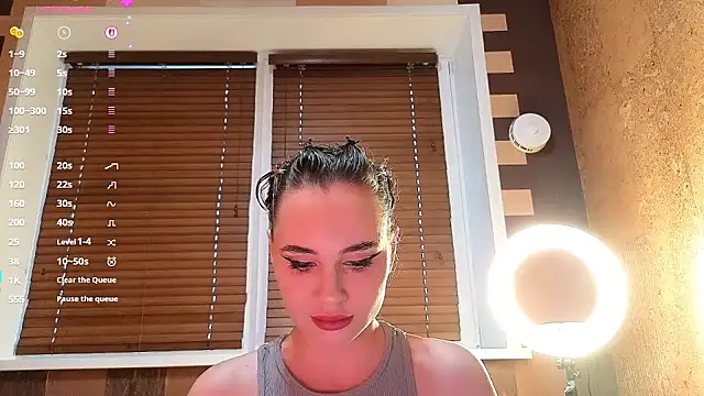 MaryOne   online show from November 23, 6:35 am