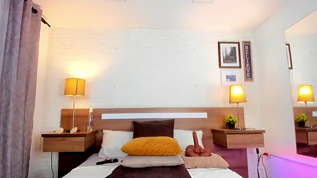 JenniferAuriston online show from January 12, 8:36 pm