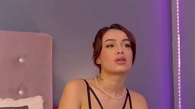 Snapshot of Lana_Lustt chatting on September 25, 12:09 pm Lana Lustt online show from September 25, 12:09 pm