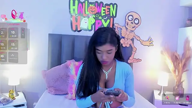 KendraChavez  online show from October 9, 9:02 pm