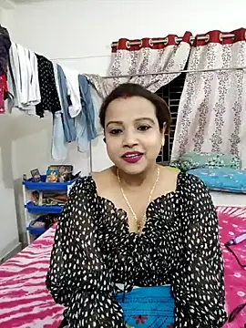 Snapshot of hornypiu697 chatting on April 19, 5:45 pm hornypiu697 online show from April 19, 5:45 pm