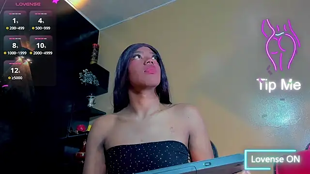 bayolet  online show from September 21, 11:45 am