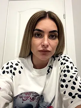 KaseyQuinn  online show from September 8, 7:35 pm