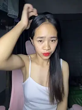 TiNa 04 online show from September 11, 9:04 pm