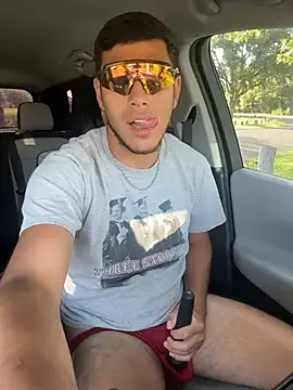 Snapshot of StrokingDaddy4 chatting on July 22, 1:36 pm StrokingDaddy4 online show from July 22, 1:36 pm