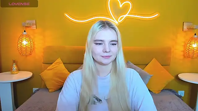 RuthBryant online show from November 15, 12:41 am