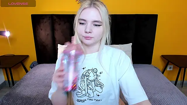 RuthBryant online show from January 12, 12:27 am