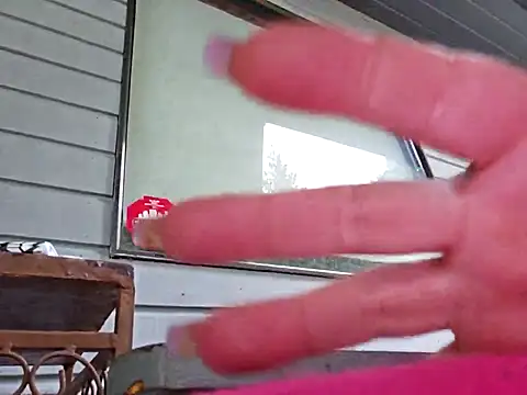 Snapshot of Sugarloveless chatting on October 2, 6:26 pm Sugarloveless online show from October 2, 6:26 pm