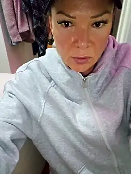 Sugarloveless online show from March 28, 12:32 am