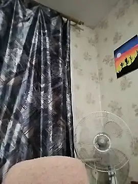 Snapshot of Funny_Karina chatting on February 20, 6:30 pm Funny Karina online show from February 20, 6:30 pm