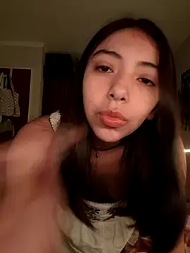 missapril0101 online show from June 8, 7:03 pm