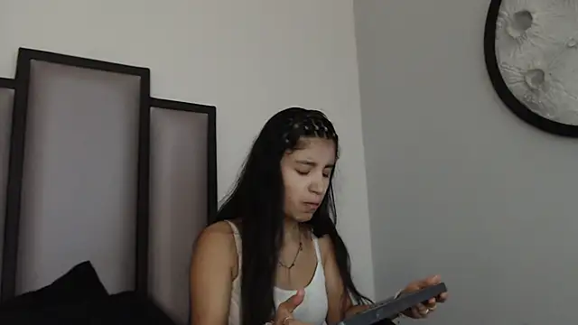 Lucy-23 online show from January 17, 4:50 am