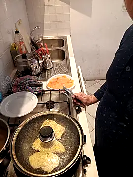 Snapshot of casadelleros chatting on March 2, 11:06 am casadelleros online show from March 2, 11:06 am