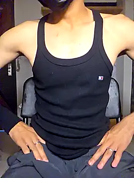 coupleyug online show from March 22, 6:33 pm