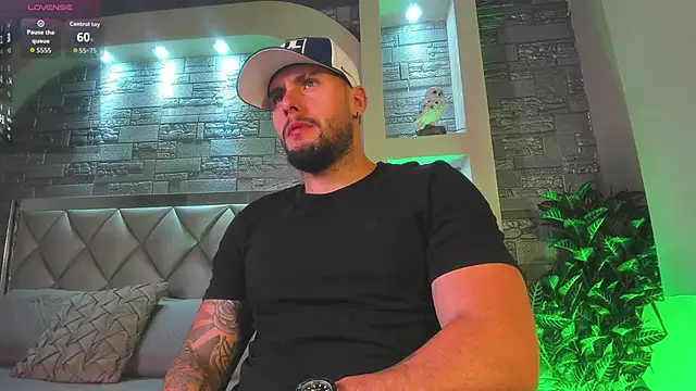 dominic de luca online show from September 25, 3:21 am