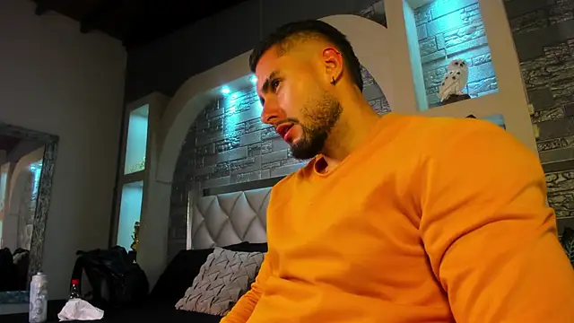 dominic de luca online show from September 29, 2:06 am