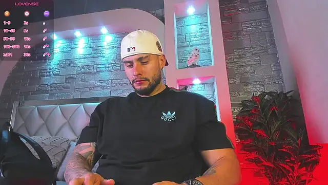 dominic de luca online show from October 3, 4:31 am