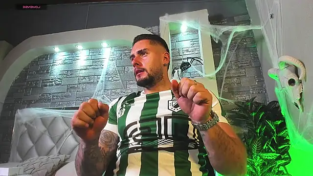 dominic de luca online show from October 27, 2:37 am