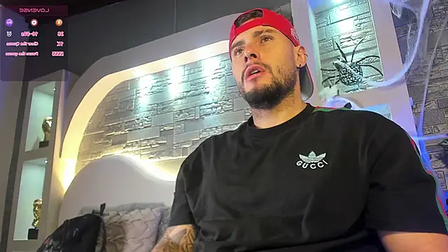 dominic de luca online show from October 31, 4:35 am