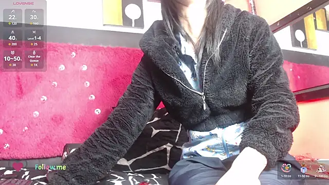 Engeelll online show from November 6, 7:04 pm